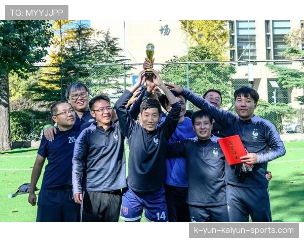 俱乐部与高校合作成立足球研究院，大学足球协会